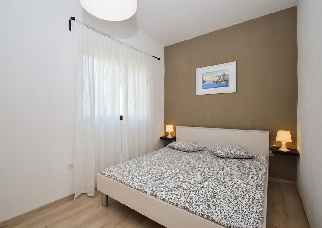 Amadrian Apartments Sibenik Exterior photo