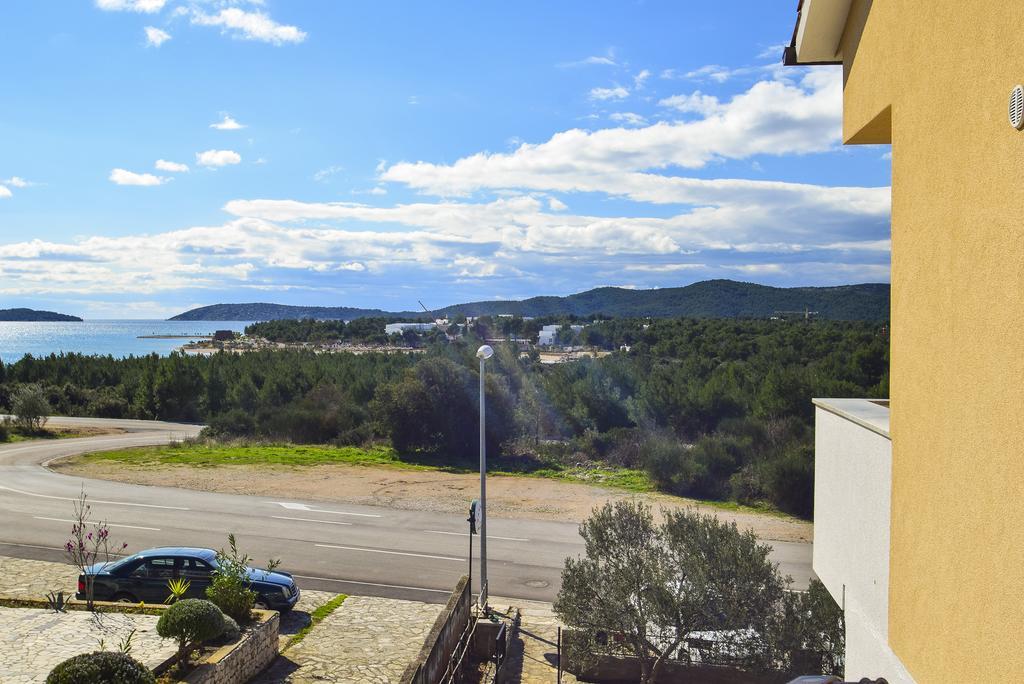 Amadrian Apartments Sibenik Exterior photo